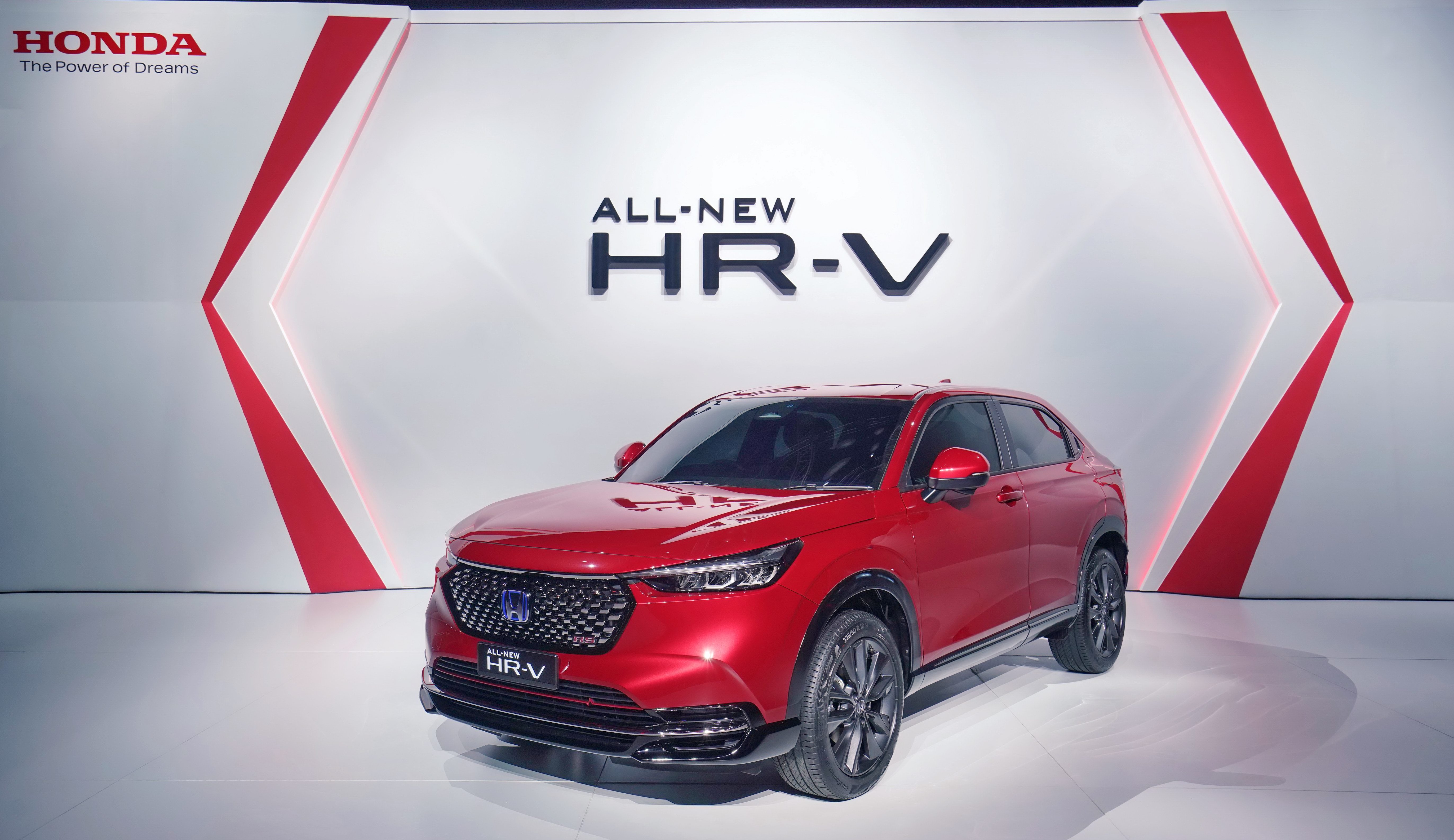 Honda Malaysia Launches The Stylish All‑New HR‑V In Four Variants - thumbnail